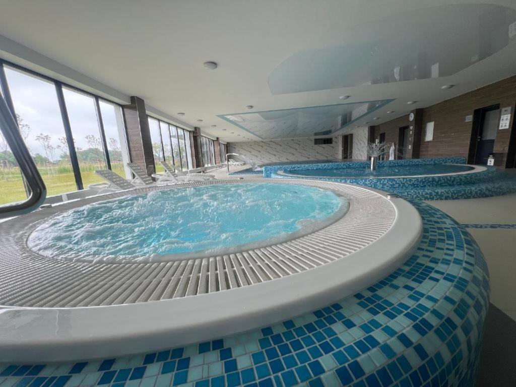 Blue Marina Apartment Dziwnow Bagian luar foto